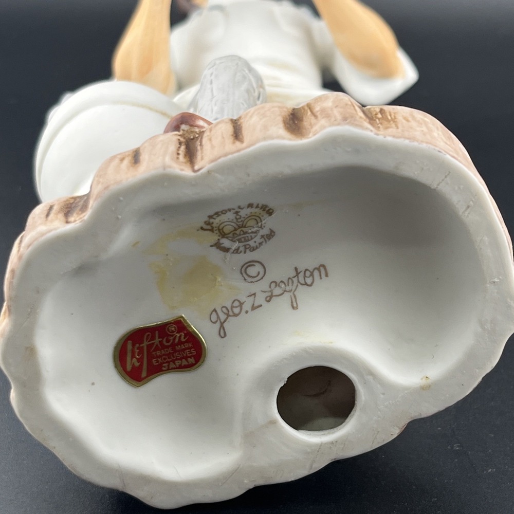 Lefton Porcelain Dentist Figurine Statue 8" X 3" - Picture 12 of 14